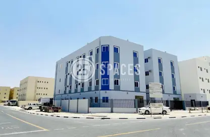 بناية كاملة - استوديو - 8 حمامات للايجار في أم صلال محمد - أم صلال محمد - الدوحة