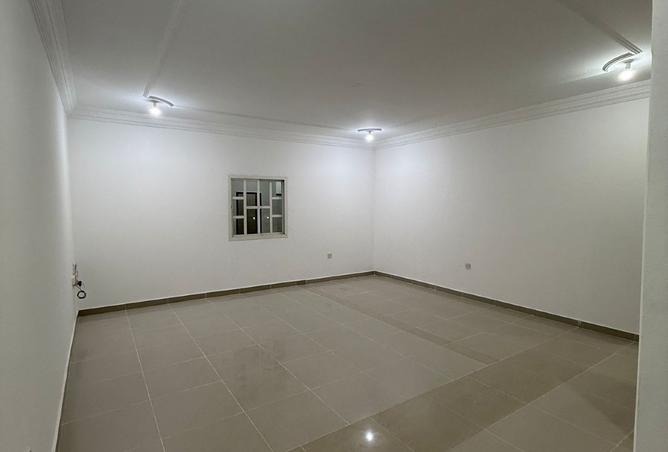 967259 - Property Image 2