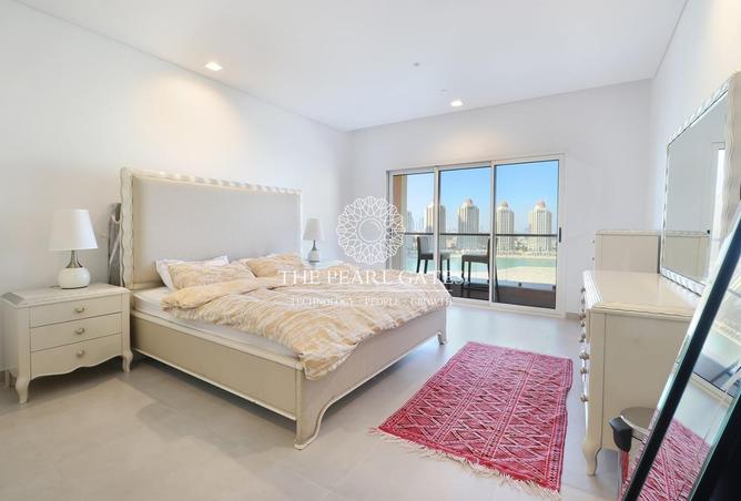 903224 - Property Image 3
