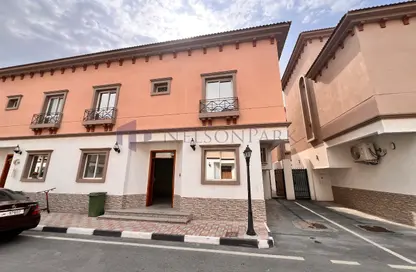 مجمع سكني - 5 غرف نوم - 4 حمامات للايجار في شارع  بو هامو - أبو هامور - الدوحة