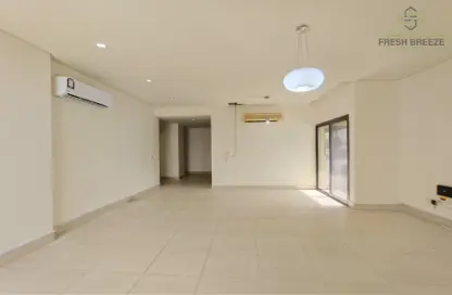 Apartment - 2 Bedrooms - 2 Bathrooms for rent in Fereej Bin Mahmoud North - Fereej Bin Mahmoud - Doha