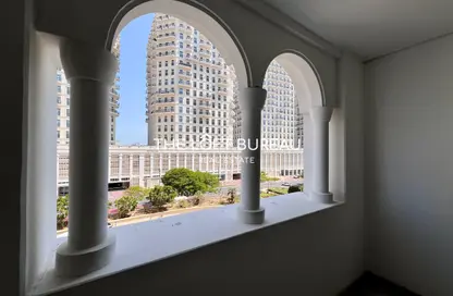 Apartment - 1 Bedroom - 2 Bathrooms for rent in Viva West - Viva Bahriyah - The Pearl Island - Doha