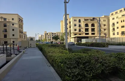 Apartment - 1 Bedroom - 2 Bathrooms for rent in Piazza 2 - La Piazza - Fox Hills - Lusail Apartment - 1 Bedroom - 2 Bathrooms for rent in Piazza 2 - La Piazza - Fox Hills - Lusail