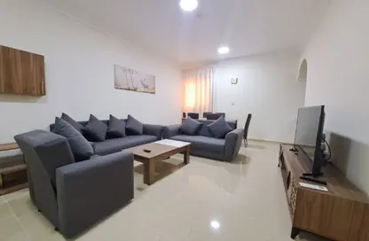 Apartment - 2 Bedrooms - 2 Bathrooms for rent in Old Airport Road - Old Airport Road - Doha