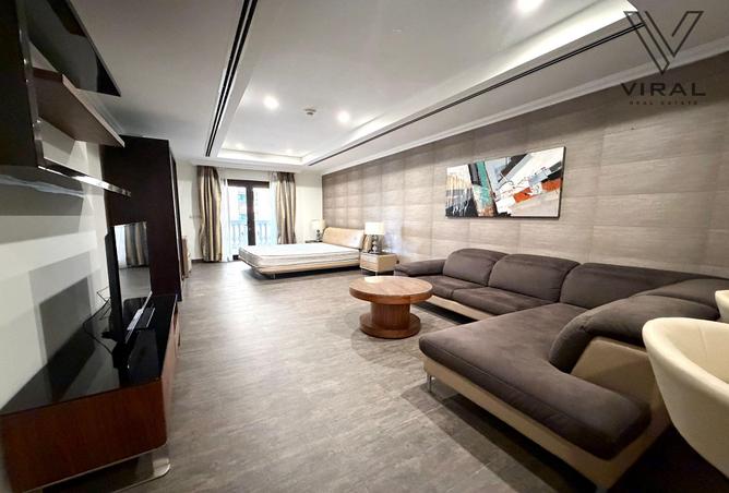 1005037 - Property Image 2