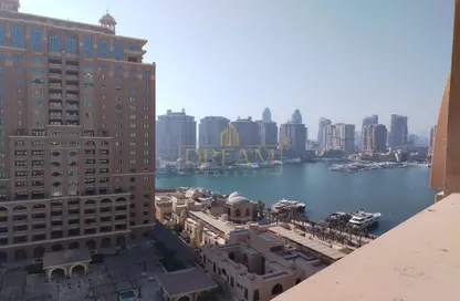 Apartment - 1 Bedroom - 2 Bathrooms for rent in Porto Arabia - The Pearl Island - Doha