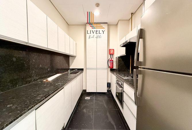 956552 - Property Image 3