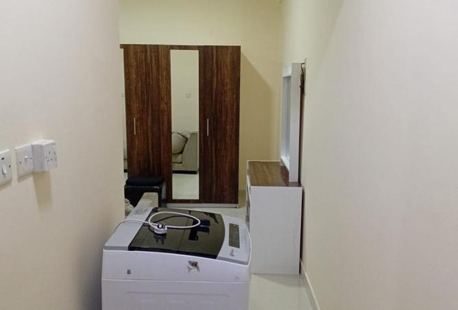 990693 - Property Image 3