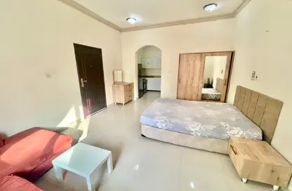 Apartment - Studio - 1 Bathroom for rent in Al Maamoura - Al Maamoura - Doha