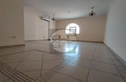 Apartment - 3 Bedrooms - 4 Bathrooms for rent in Al Sadd Road - Al Sadd - Doha