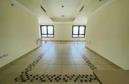 Apartment - Studio - 1 Bathroom for rent in Tower 29 - Porto Arabia - The Pearl Island - Doha