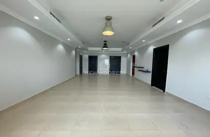 Penthouse - 2 Bedrooms - 3 Bathrooms for rent in West Porto Drive - Porto Arabia - The Pearl Island - Doha