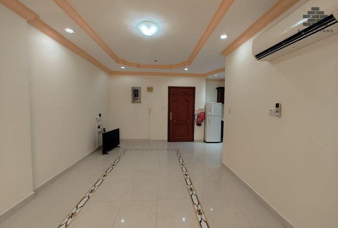 904624 - Property Image 3