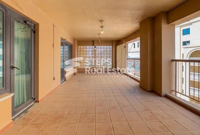 928482 - Property Image 2