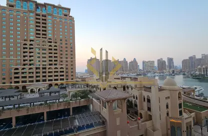 Apartment - 1 Bedroom - 2 Bathrooms for rent in West Porto Drive - Porto Arabia - The Pearl Island - Doha