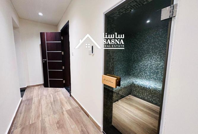 1000899 - Property Image 3