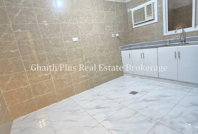 1005729 - Property Image 2