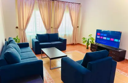Apartment - 2 Bedrooms - 2 Bathrooms for rent in Al Sadd - Doha