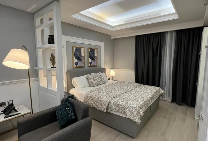 960901 - Property Image 3