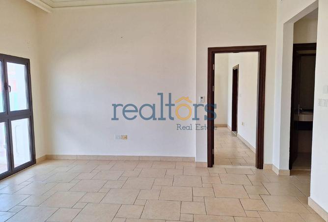 1000261 - Property Image 3