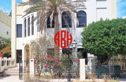 Compound - 4 Bedrooms - 5 Bathrooms for rent in Bin Omran 46 - Fereej Bin Omran - Doha