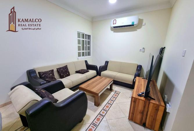 953896 - Property Image 2