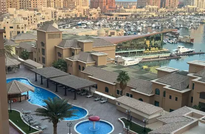 شقة - 2 غرف نوم - 2 حمامات للايجار في برج 8 - بورتو أرابيا - جزيرة اللؤلؤة - الدوحة