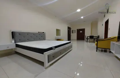 Apartment - Studio - 1 Bathroom for rent in Al Sadd Road - Al Sadd - Doha