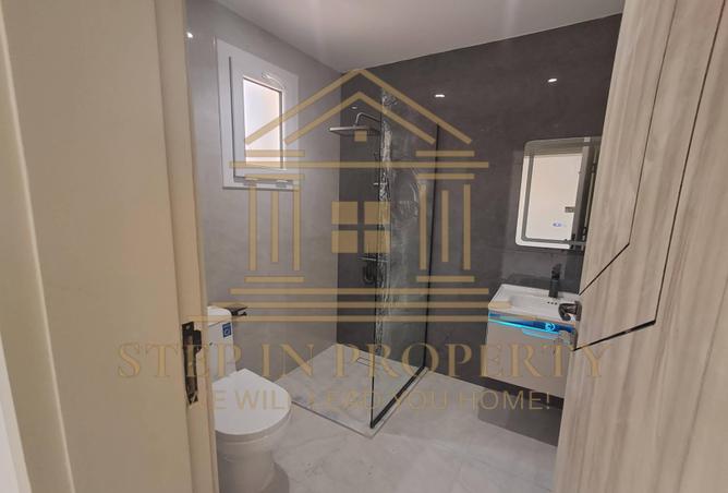 966810 - Property Image 3