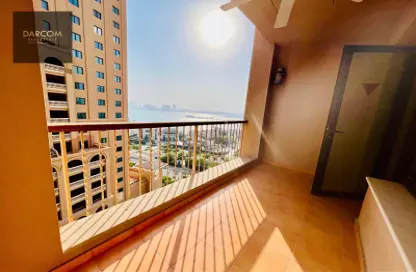 Apartment - 2 Bedrooms - 3 Bathrooms for rent in East Porto Drive - Porto Arabia - The Pearl Island - Doha