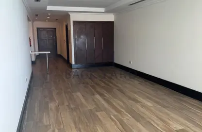 Apartment - Studio - 1 Bathroom for rent in Viva West - Viva Bahriyah - The Pearl Island - Doha
