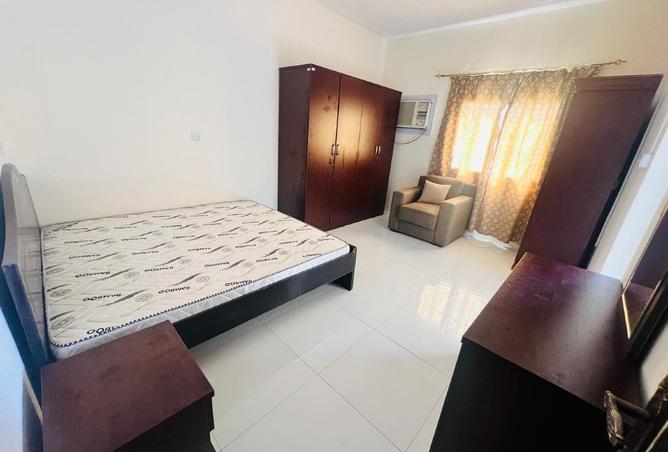 1000875 - Property Image 2