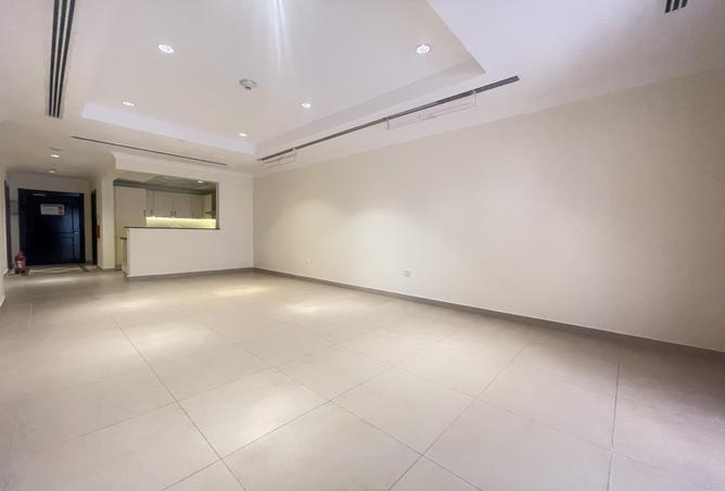 958177 - Property Image 2