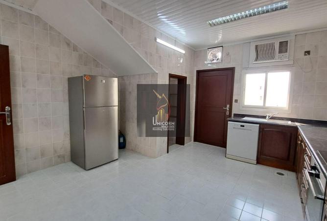 1003676 - Property Image 3