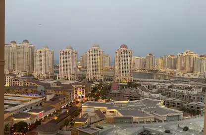 Apartment - 2 Bedrooms - 3 Bathrooms for rent in East Porto Drive - Porto Arabia - The Pearl Island - Doha