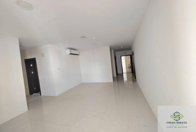 966839 - Property Image 2