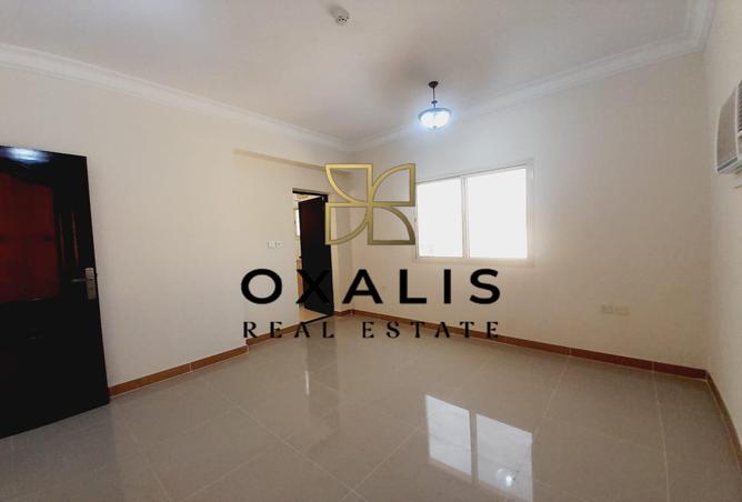 955002 - Property Image 3