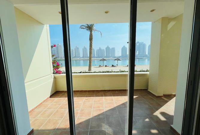 991072 - Property Image 2