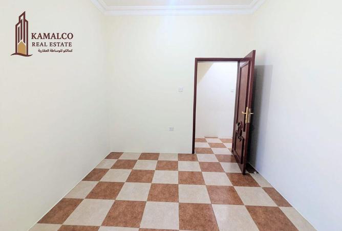 957932 - Property Image 2