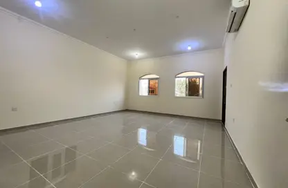 شقة - غرفة نوم - 1 حمام للايجار في شارع النعيجة - غرب الهلال - الهلال - الدوحة