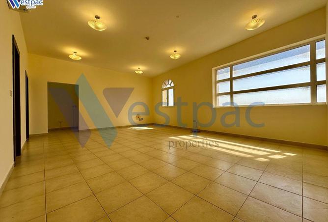 969134 - Property Image 2