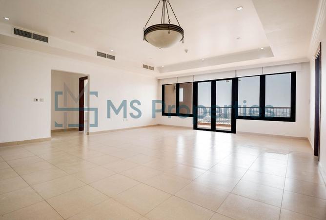 980387 - Property Image 2