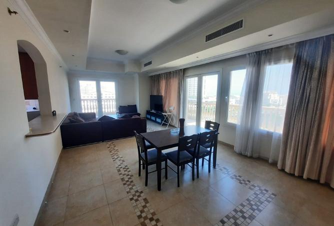 944785 - Property Image 2
