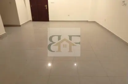 Apartment - 2 Bedrooms - 2 Bathrooms for rent in Muntazah 70 - Al Muntazah - Doha