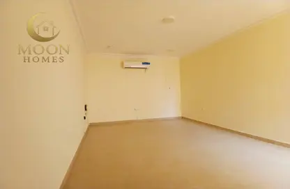 Apartment - 2 Bedrooms - 2 Bathrooms for rent in Al Mansoura - Al Mansoura - Doha Apartment - 2 Bedrooms - 2 Bathrooms for rent in Al Mansoura - Al Mansoura - Doha