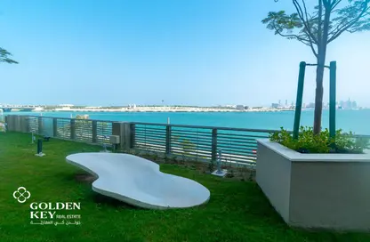 Apartment - 2 Bedrooms - 2 Bathrooms for sale in Seef Lusail - Lusail City - Lusail