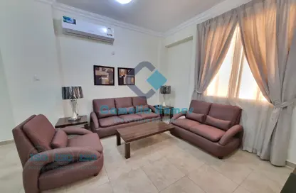 Apartment - 2 Bedrooms - 2 Bathrooms for rent in Al Nasr Street - Al Nasr - Doha