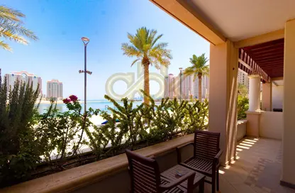 Apartment - 1 Bedroom - 2 Bathrooms for rent in Viva West - Viva Bahriyah - The Pearl Island - Doha
