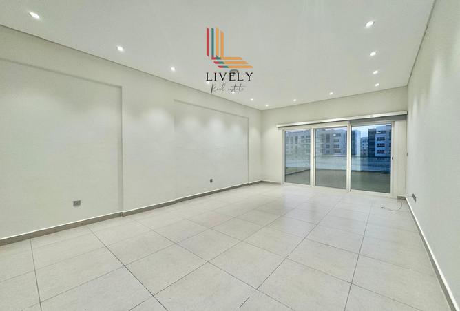 942333 - Property Main Image
