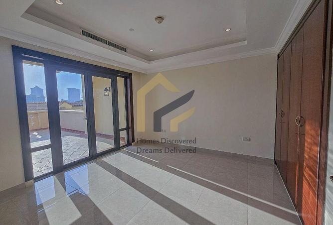 964978 - Property Image 3